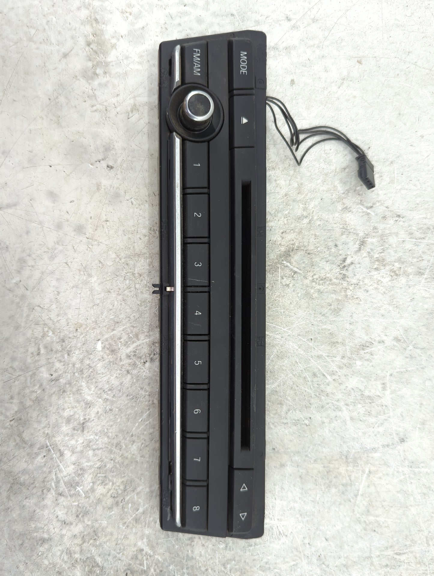 2011-2017 Bmw X3 Radio AM FM Cd Player Receiver Replacement P/N:9 208 592 9208592 Fits OEM Used Auto Parts - Oemusedautopart