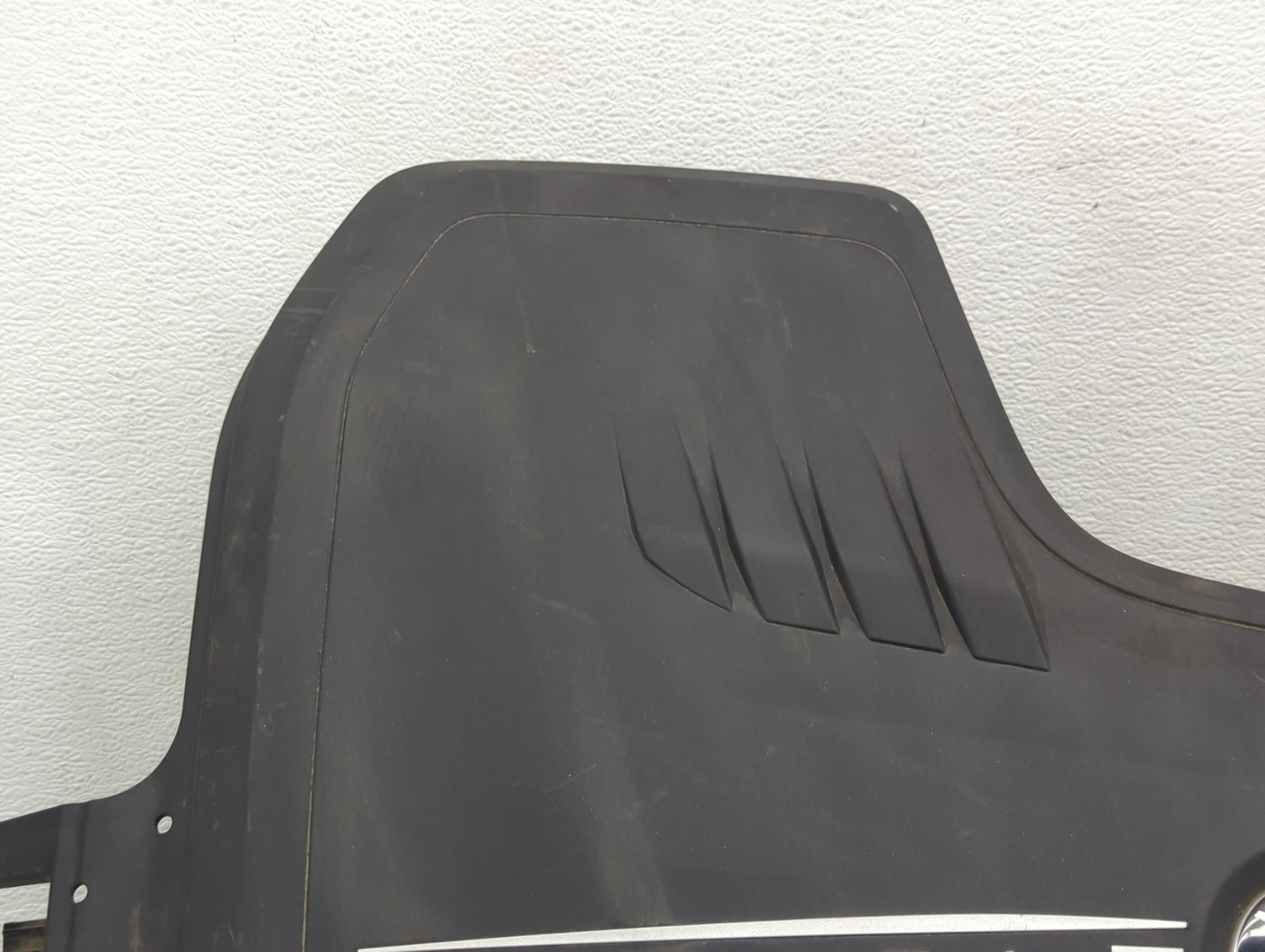 2013 Bmw X3 Engine Cover 1453479 - Oemusedautoparts1.com