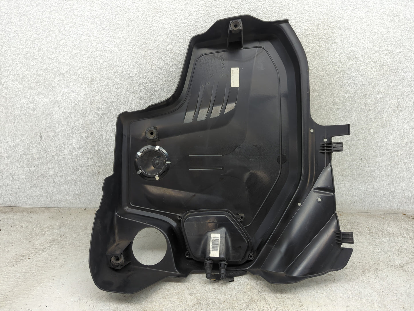 2013 Bmw X3 Engine Cover 1453479 - Oemusedautoparts1.com
