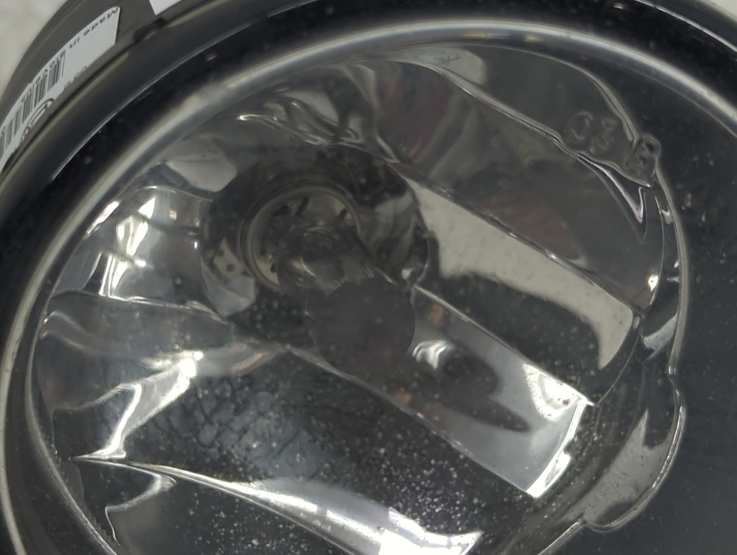 2011-2014 Bmw X3 Driver Left Oem Fog Light Lamp Black - Oemusedautoparts1.com