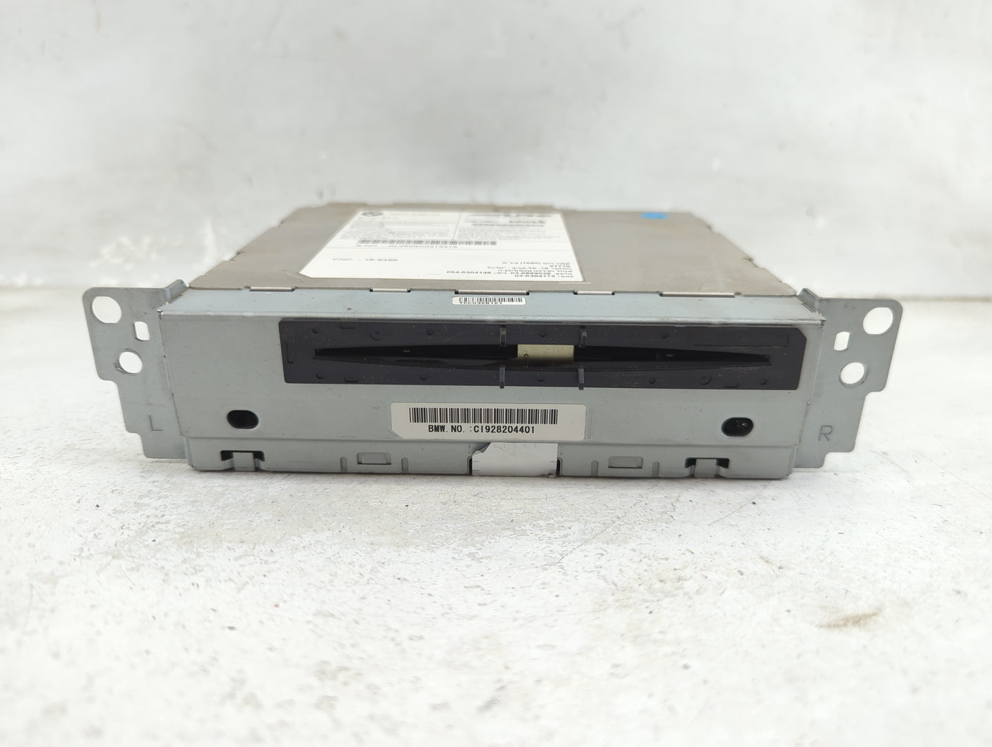 2011-2013 Bmw X3 Radio AM FM Cd Player Receiver Replacement P/N:9 282 044 Fits Fits 2011 2012 2013 OEM Used Auto Parts - Oem