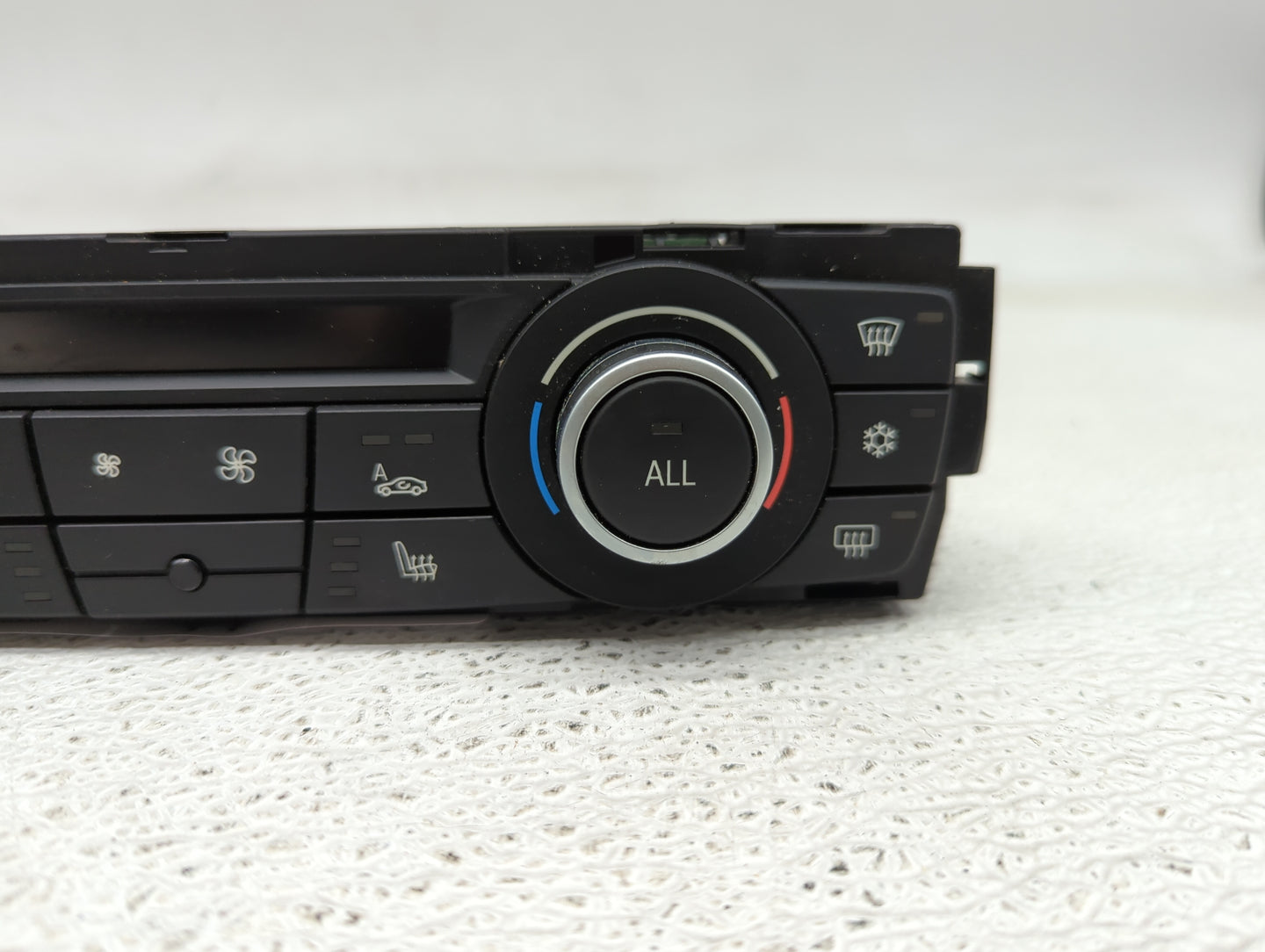 2011-2014 Bmw X3 Climate Control Module Temperature AC/Heater Replacement P/N:9284597-01 Fits Fits 2011 2012 2013 2014 OEM U