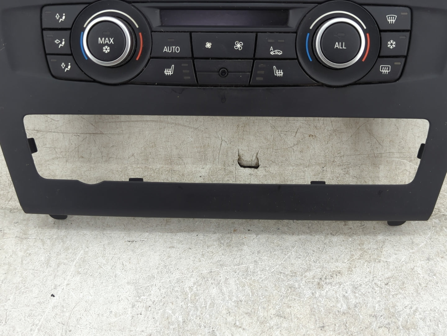 2011-2014 Bmw X3 Climate Control Module Temperature AC/Heater Replacement P/N:9284597-01 Fits Fits 2011 2012 2013 2014 OEM U