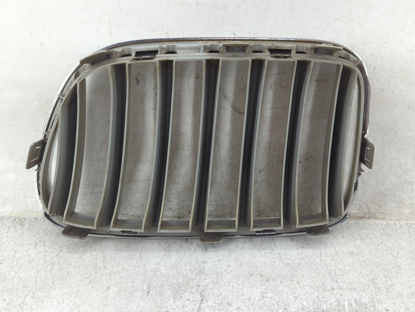 2013-2017 Bmw X3 Front Grille Bumper Not Included 1459796 - Oemusedautoparts1.com