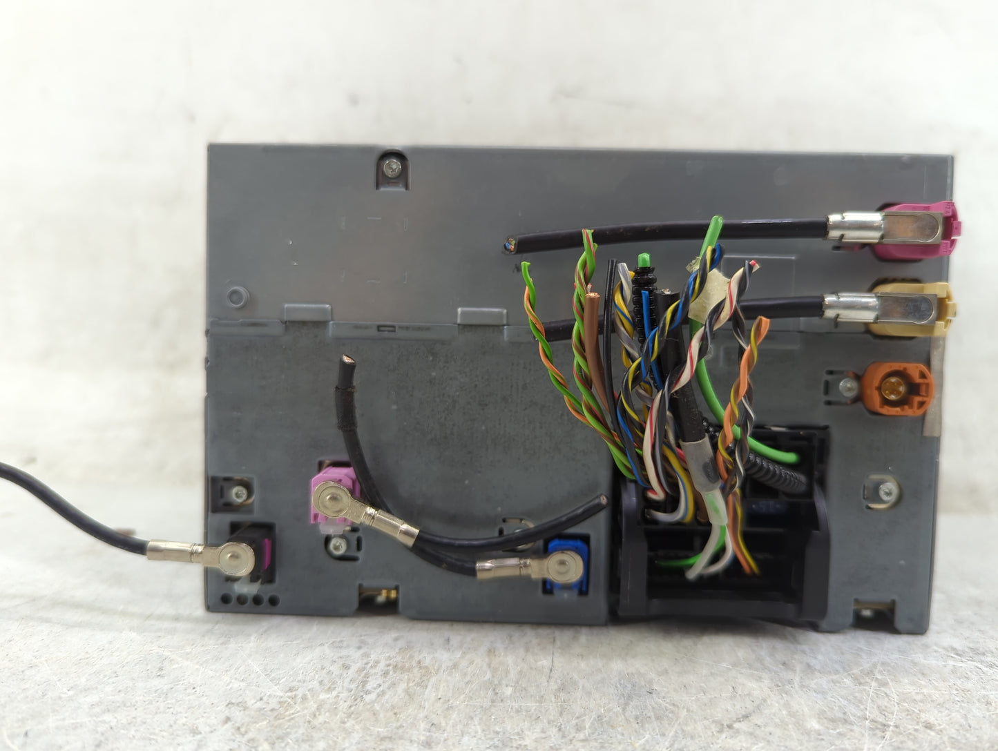2013-2014 Bmw X3 Radio AM FM Cd Player Receiver Replacement P/N:9582172D3043633 CI929340501, 9582172 Fits Fits 2013 2014 201
