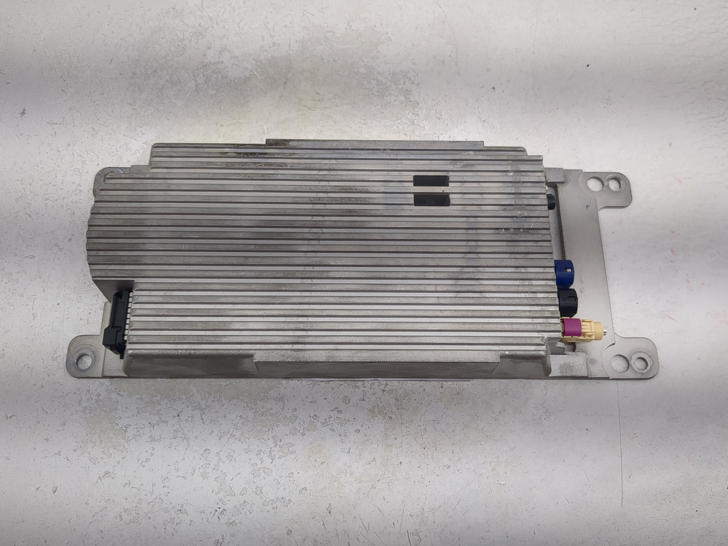 2013 Bmw X3 Radio AM FM Cd Player Receiver Replacement P/N:9257153-01 BEB015, 84109257153-01 Fits OEM Used Auto Parts - Oemu
