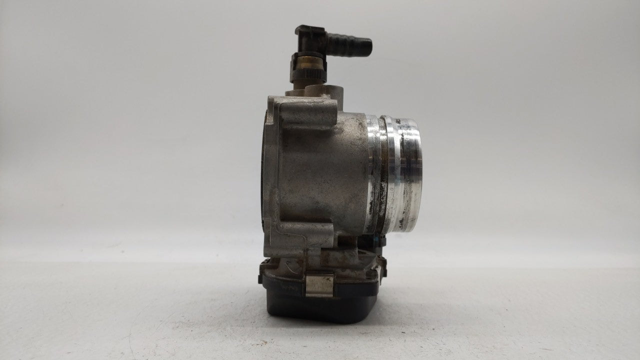 2013-2017 Bmw X3 Throttle Body P/N:A2C53355204 1354 7588625 Fits Fits 2012 2013 2014 2015 2016 2017 2018 OEM Used Auto Parts