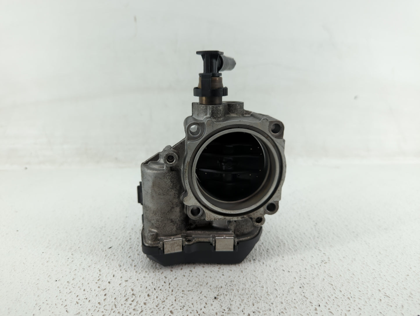 2013-2017 Bmw X3 Throttle Body P/N:1354 7588625-02 1354 7588625-04, 1354 7588625-03 Fits Fits 2012 2013 2014 2015 2016 2017 
