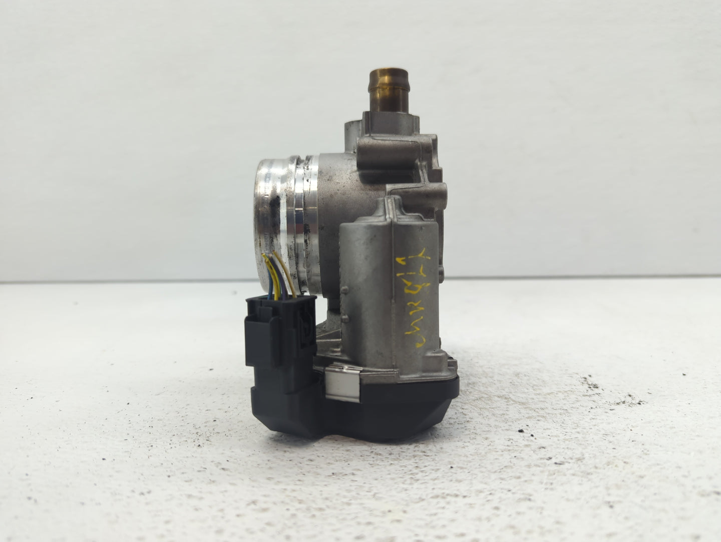2013-2017 Bmw X3 Throttle Body P/N:1354 7588625 02 1354 7588625-04, 1354 7588625-03 Fits Fits 2012 2013 2014 2015 2016 2017 