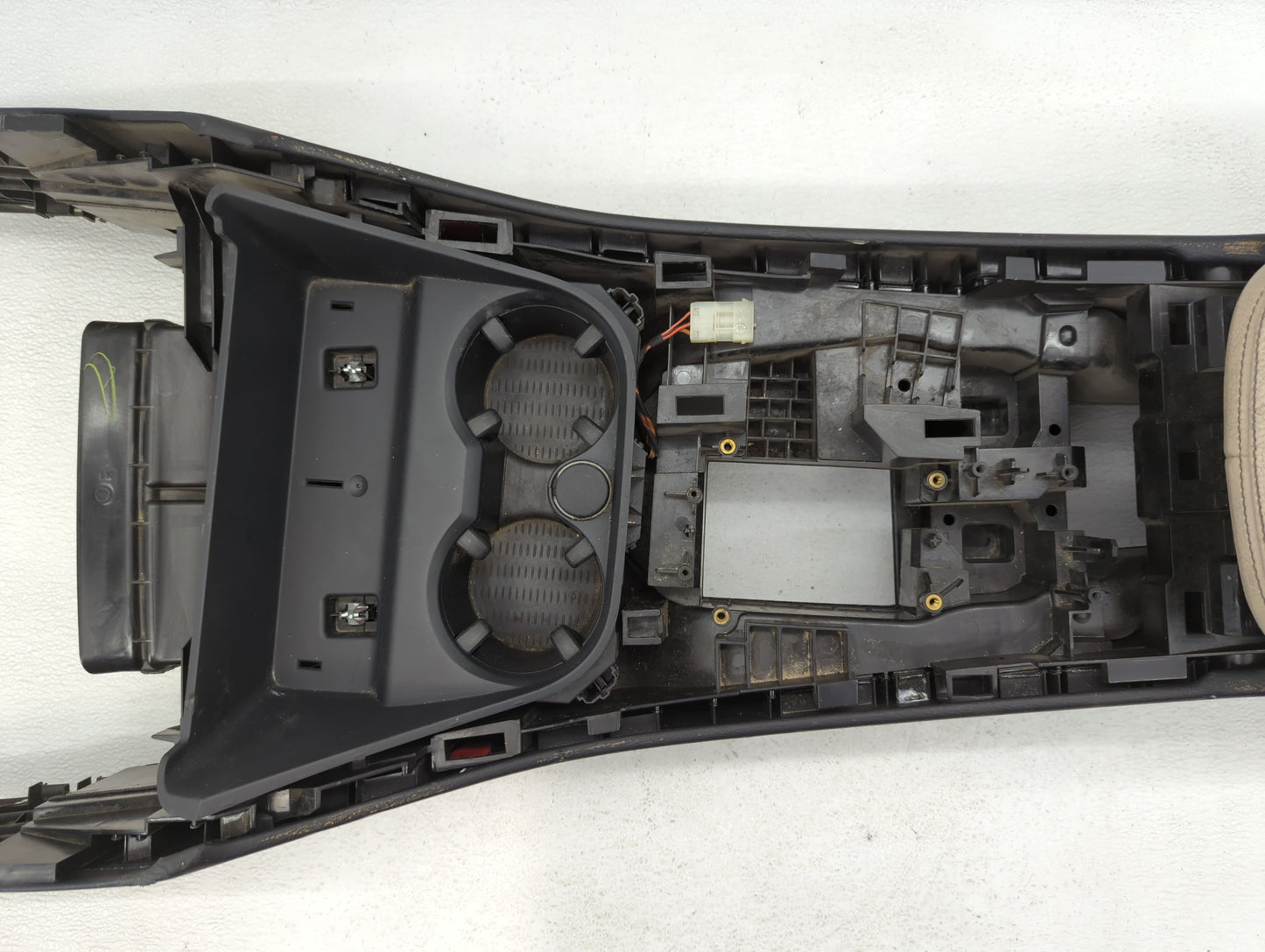2011-2017 Bmw X3 Center Floor Console P/N:105004286 Fits Fits 2011 2012 2013 2014 2015 2016 2017 2018 OEM Used Auto Parts - 