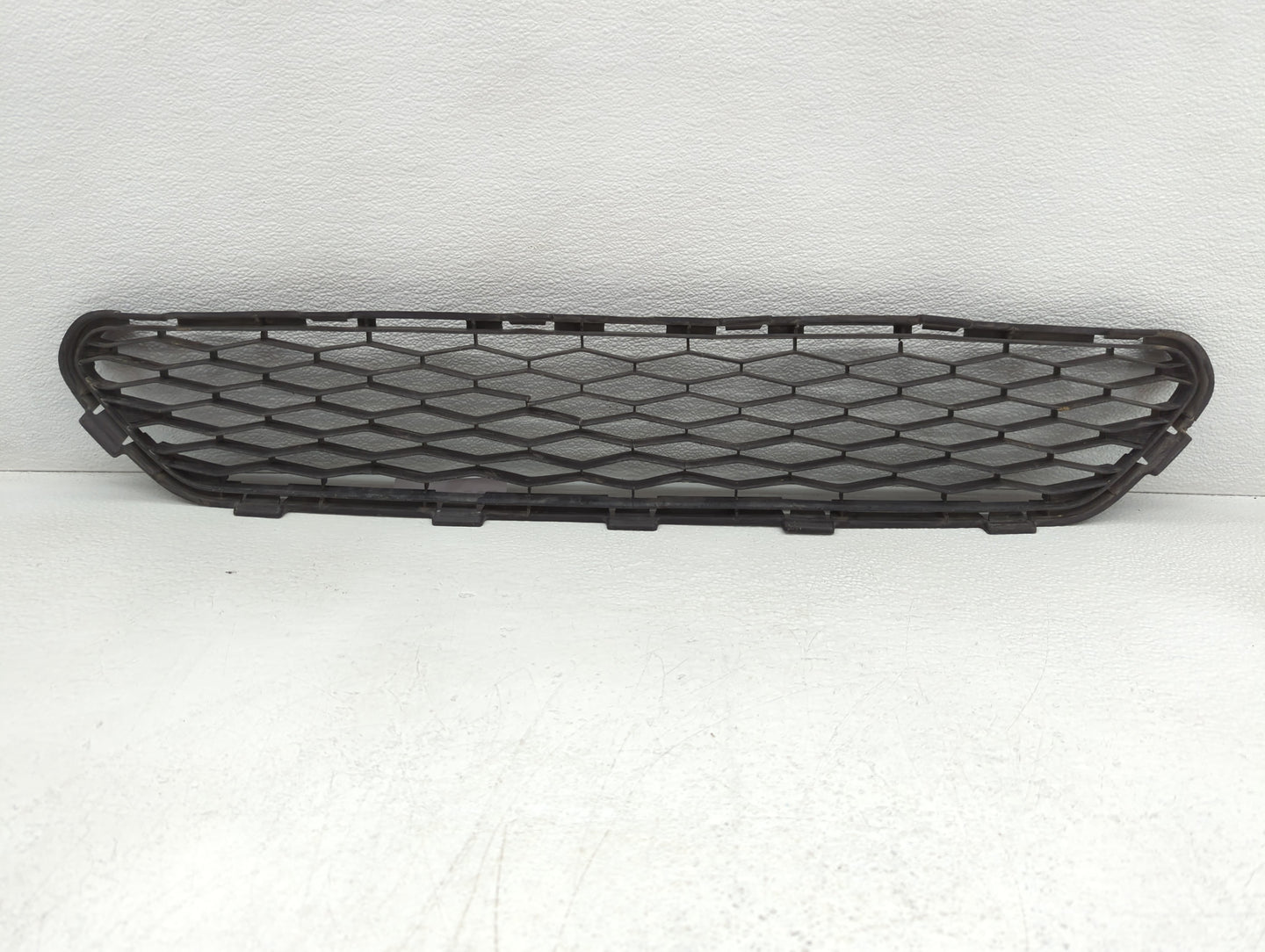 2011-2014 Bmw X3 Front Grille Bumper Not Included - Oemusedautoparts1.com