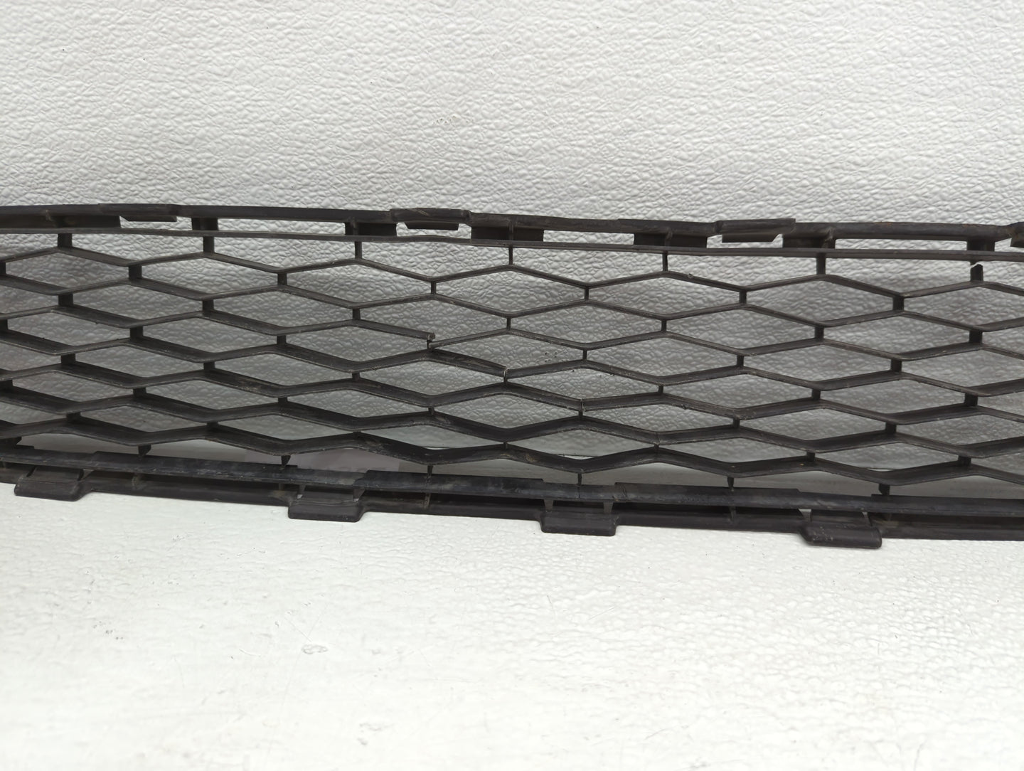 2011-2014 Bmw X3 Front Grille Bumper Not Included - Oemusedautoparts1.com