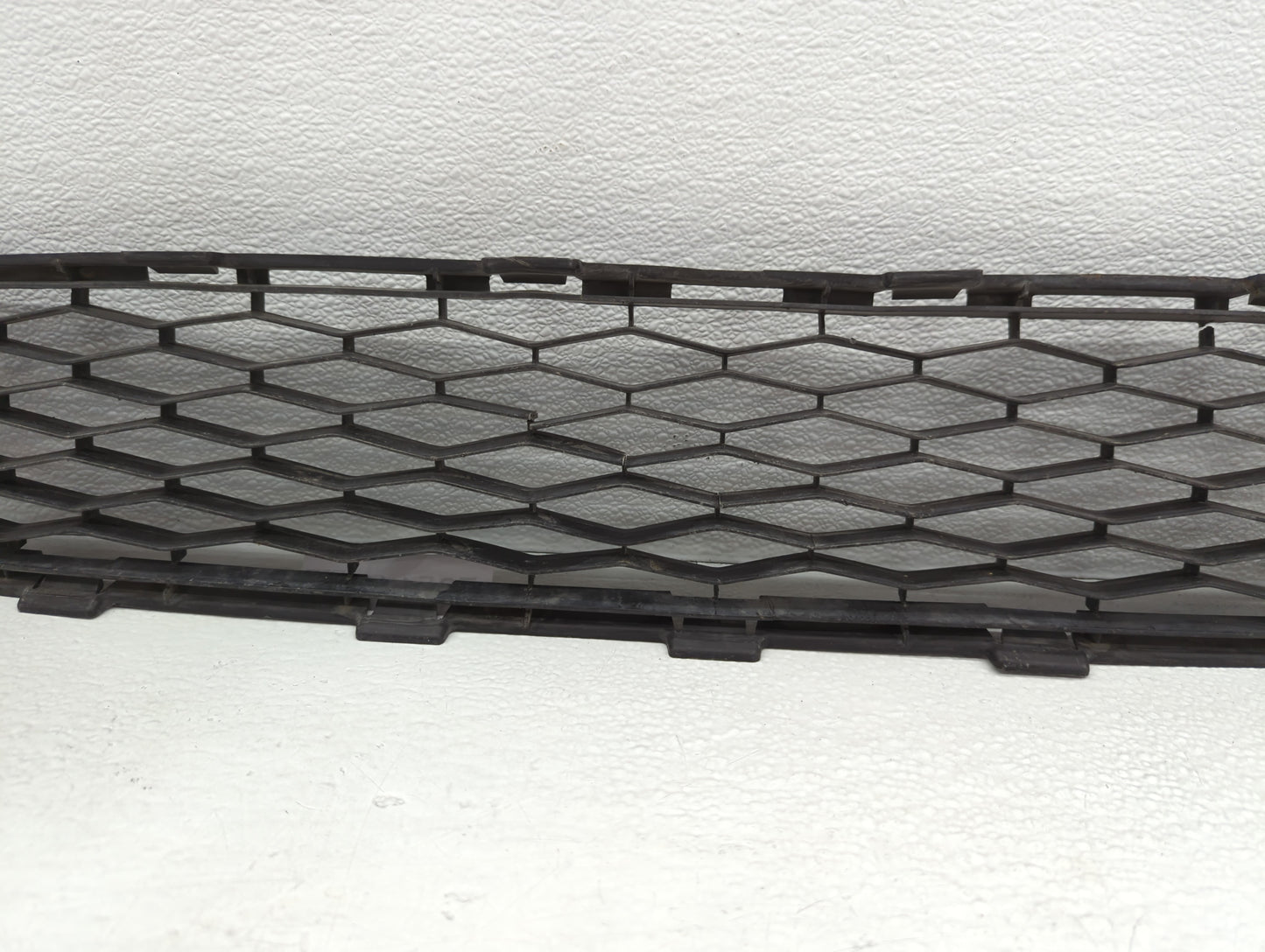 2011-2014 Bmw X3 Front Grille Bumper Not Included - Oemusedautoparts1.com
