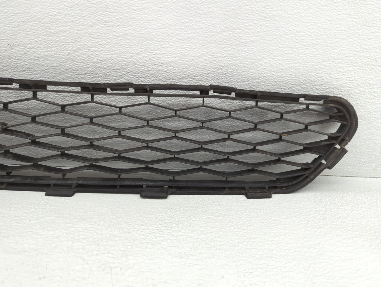 2011-2014 Bmw X3 Front Grille Bumper Not Included - Oemusedautoparts1.com