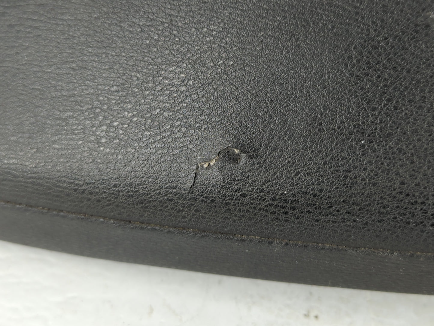 2013 Bmw X3 Center Console Armrest Cover Lid Fits OEM Used Auto Parts - Oemusedautoparts1.com