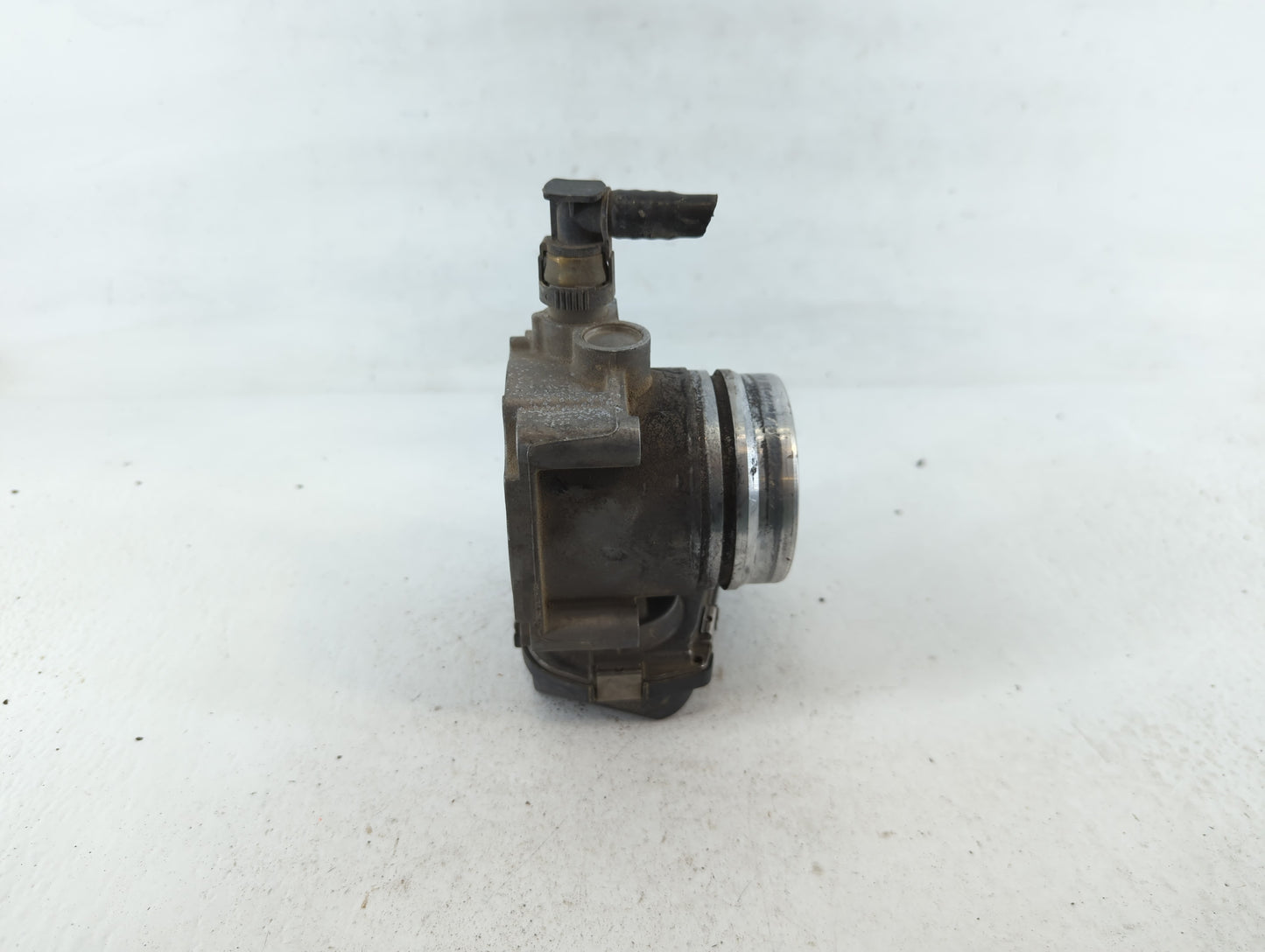 2013-2017 Bmw X3 Throttle Body P/N:1354 7588625-02 A2C53355204 Fits Fits 2012 2013 2014 2015 2016 2017 2018 OEM Used Auto Pa