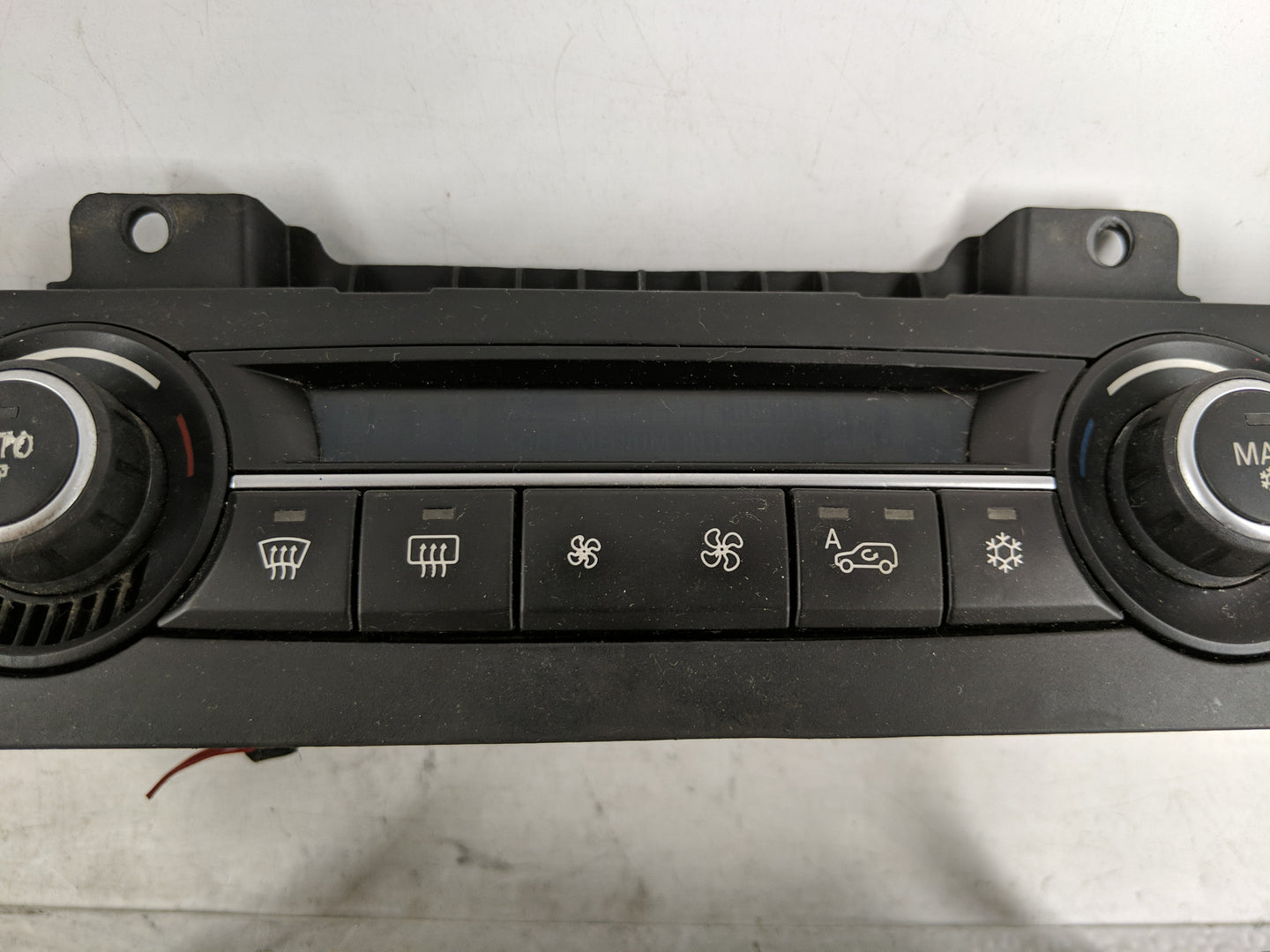2007-2013 Bmw X5 Climate Control Module Temperature AC/Heater Replacement P/N:9 310 449-01 9 193 966-01 Fits OEM Used Auto P