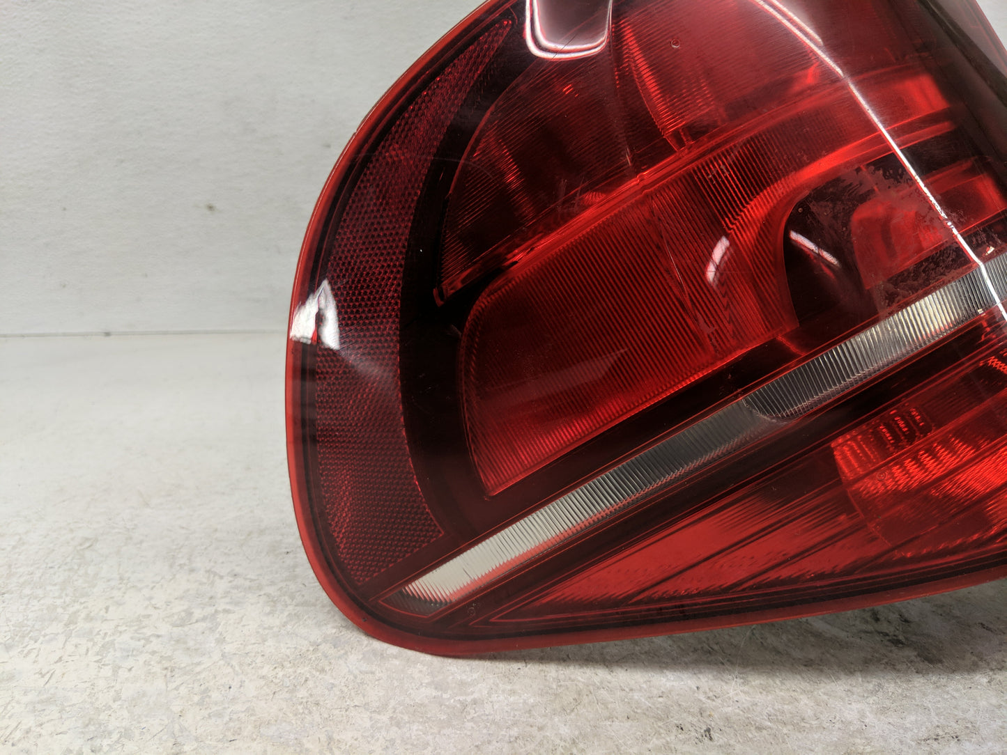 2011-2013 Bmw X5 Tail Light Assembly Passenger Right OEM Fits Fits 2011 2012 2013 OEM Used Auto Parts - Oemusedautoparts1.co
