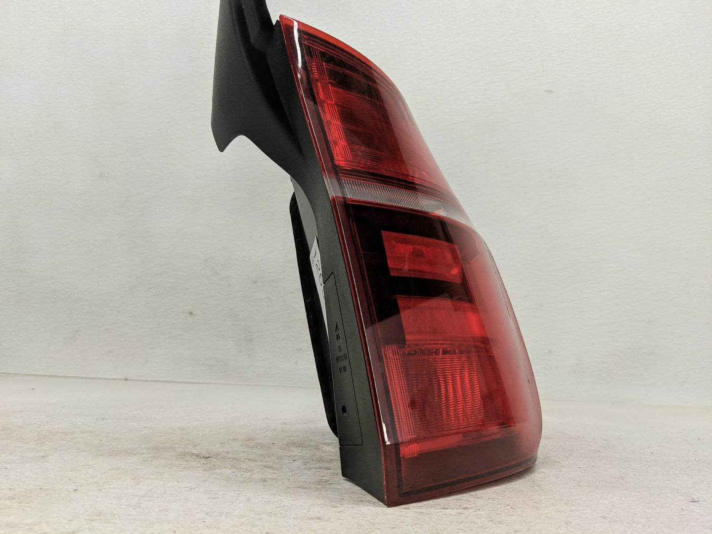 2011-2013 Bmw X5 Tail Light Assembly Passenger Right OEM Fits Fits 2011 2012 2013 OEM Used Auto Parts - Oemusedautoparts1.co