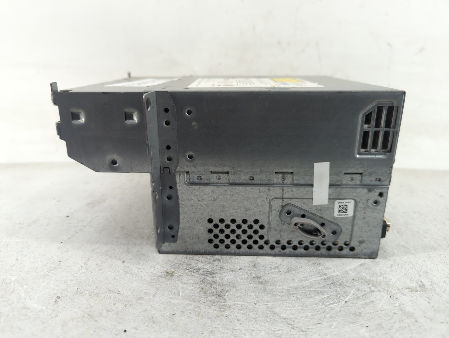 2013 Bmw X5 Radio AM FM Cd Player Receiver Replacement P/N:927807501 Fits OEM Used Auto Parts - Oemusedautoparts1.com