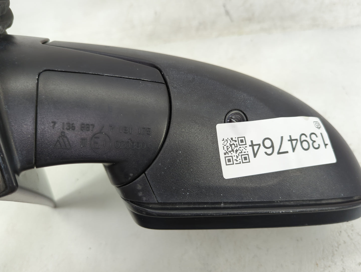 2010-2013 Bmw X5 Driver Side View Mirror - Left Door Mirror OEM Used - Oemusedautoparts1.com