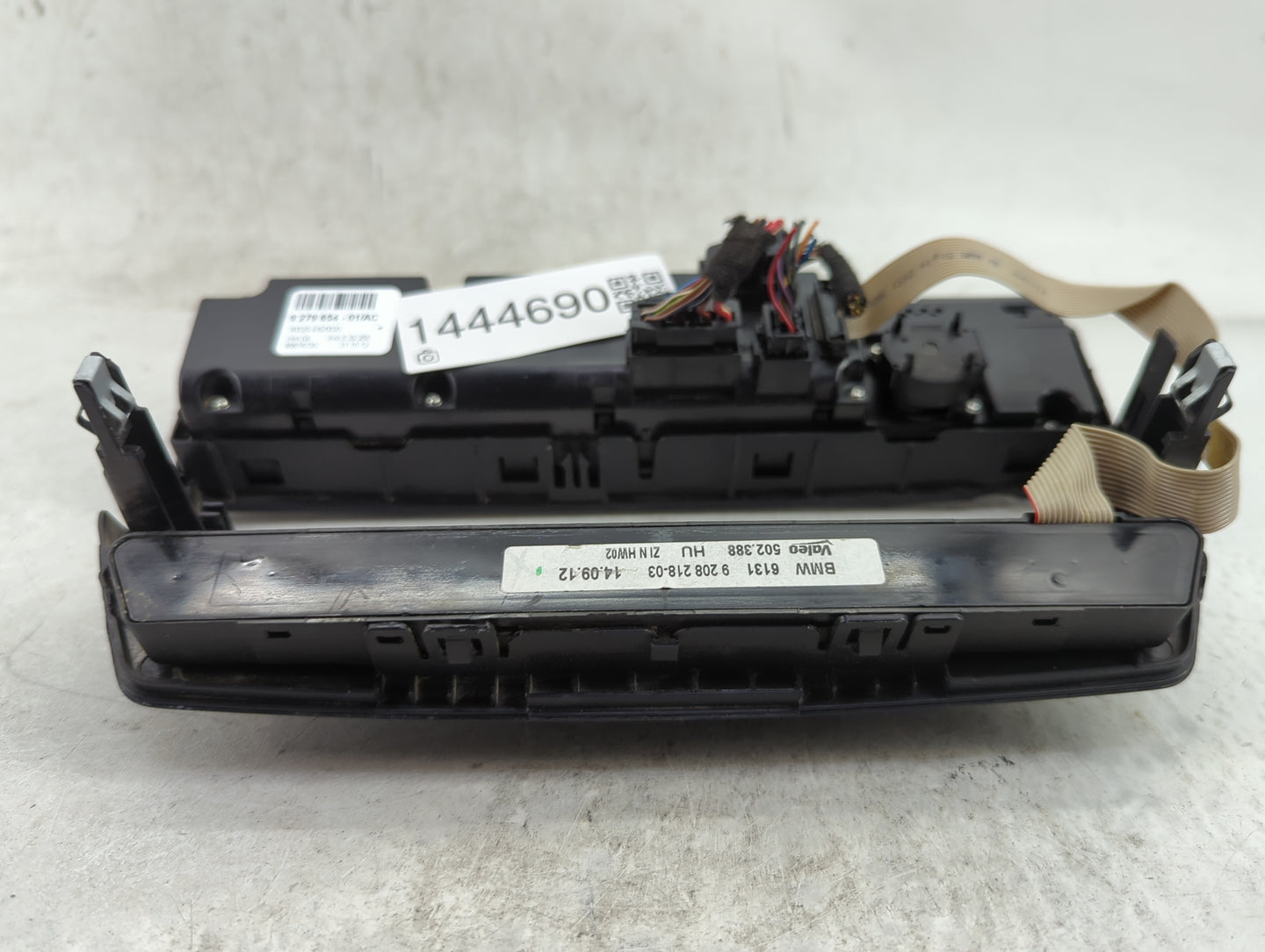 2007-2013 Bmw X5 Climate Control Module Temperature AC/Heater Replacement P/N:9279654-01/AC 9279654 Fits OEM Used Auto Parts