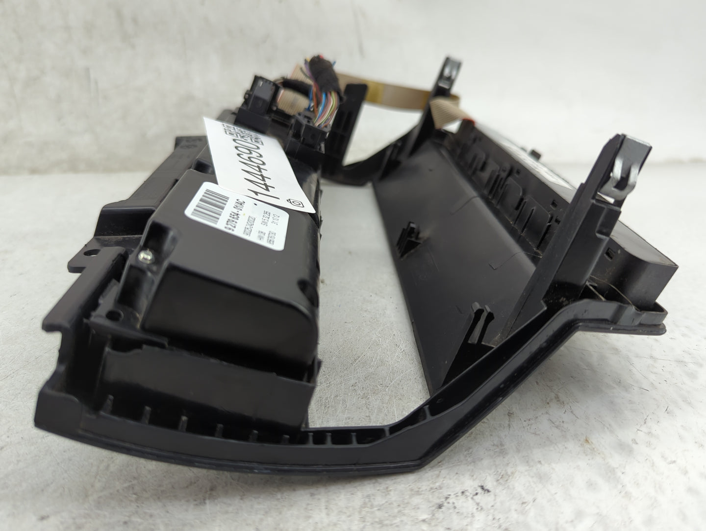 2007-2013 Bmw X5 Climate Control Module Temperature AC/Heater Replacement P/N:9279654-01/AC 9279654 Fits OEM Used Auto Parts