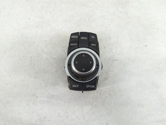 compare product 2013 Bmw X5 Radio AM FM Cd Player Receiver Replacement P/N:9285443 033625109, 2212000109938003 Fits OEM Used Auto Parts