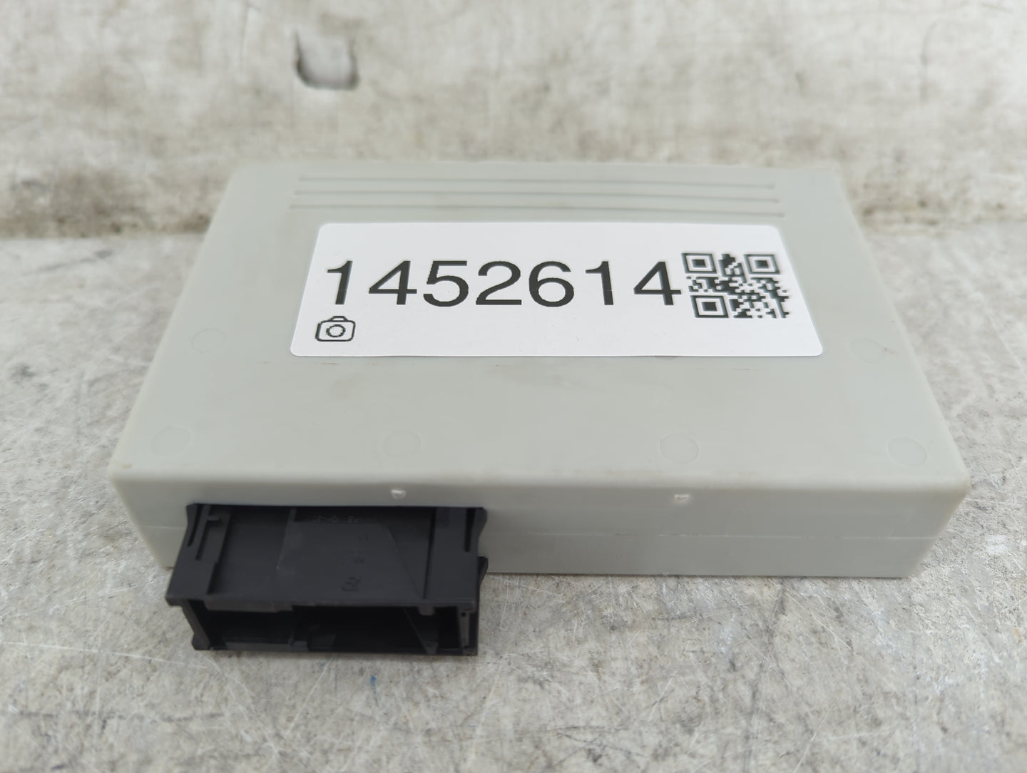2007-2013 Bmw X5 Body Control Module Bcm Inner Cabin Fuse Box - Oemusedautoparts1.com