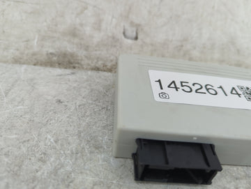 2007-2013 Bmw X5 Body Control Module Bcm Inner Cabin Fuse Box