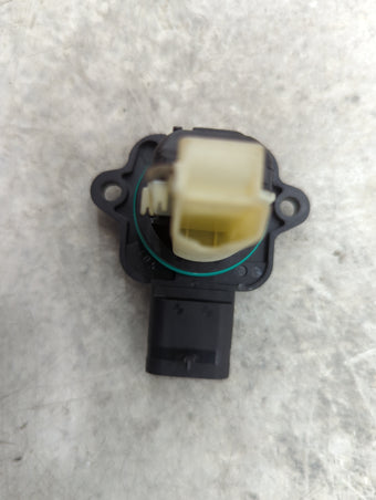 compare product 2011-2018 Bmw X5 Mass Air Flow Meter Maf Sensor 1453951