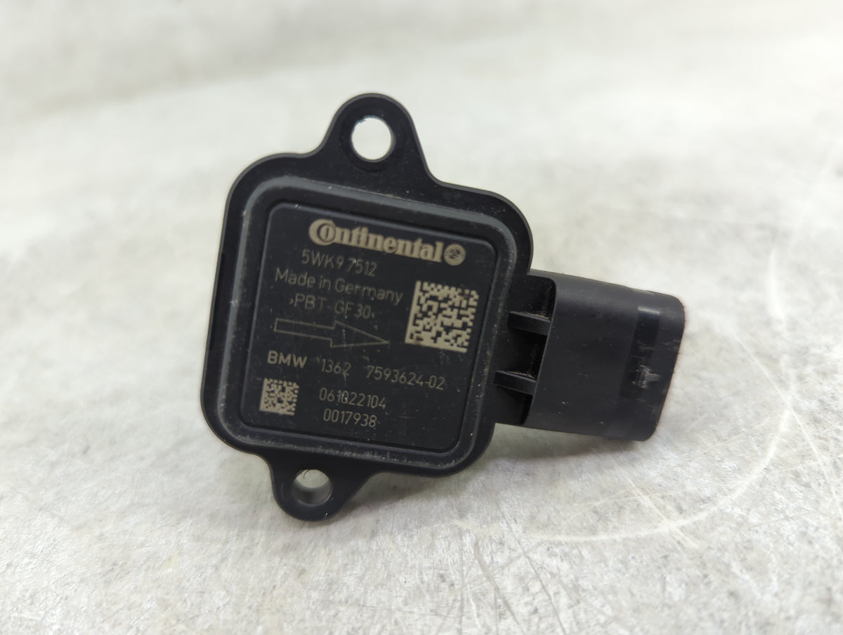 2011-2018 Bmw X5 Mass Air Flow Meter Maf Sensor 1453951 - Oemusedautoparts1.com