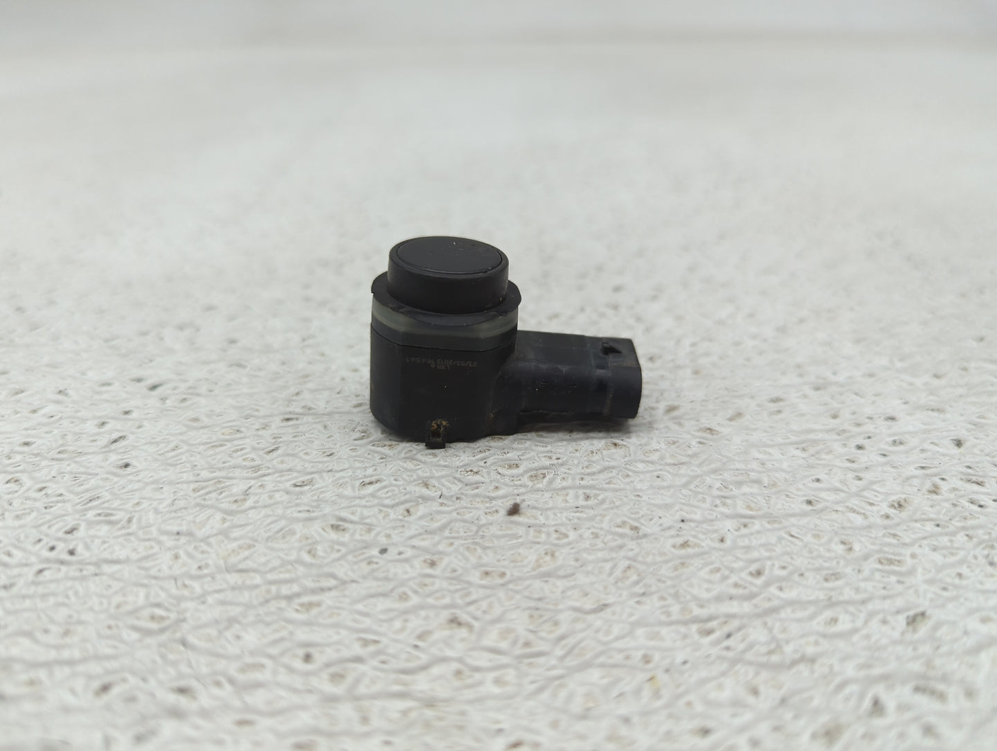 2013 Bmw X5 Front Park Assist Sensor Black - Oemusedautoparts1.com