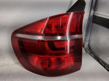 2011-2013 Bmw X5 Tail Light Assembly Driver Left OEM P/N:7227794 Fits Fits 2011 2012 2013 OEM Used Auto Parts - Oemusedautop