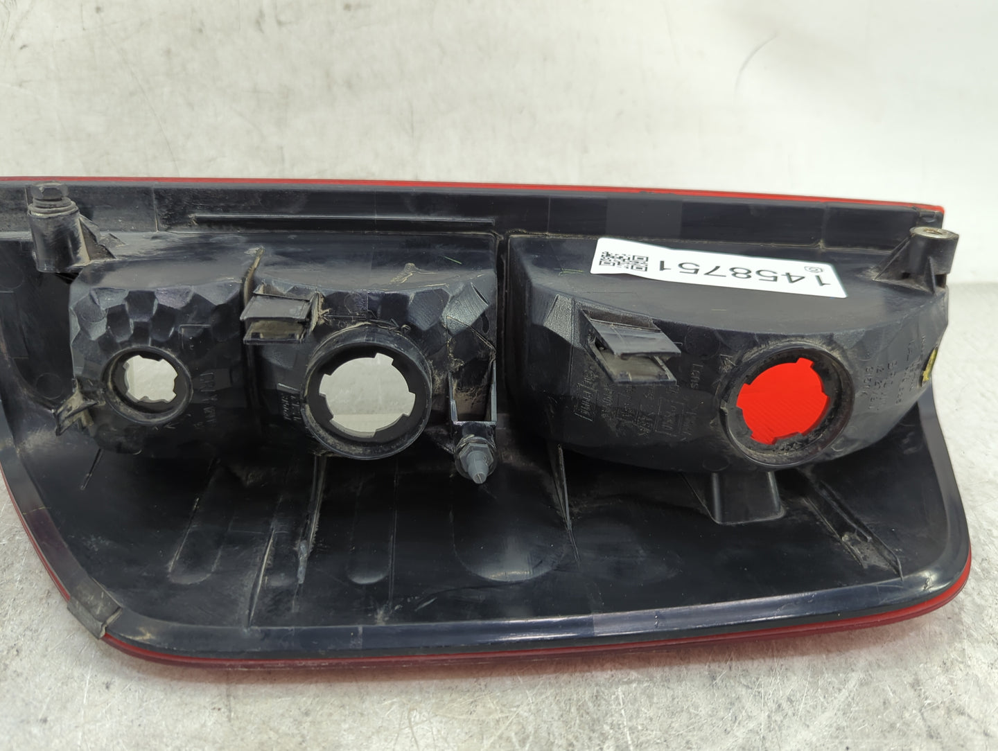 2011-2013 Bmw X5 Tail Light Assembly Driver Left OEM P/N:949 625 Fits Fits 2011 2012 2013 OEM Used Auto Parts - Oemusedautop