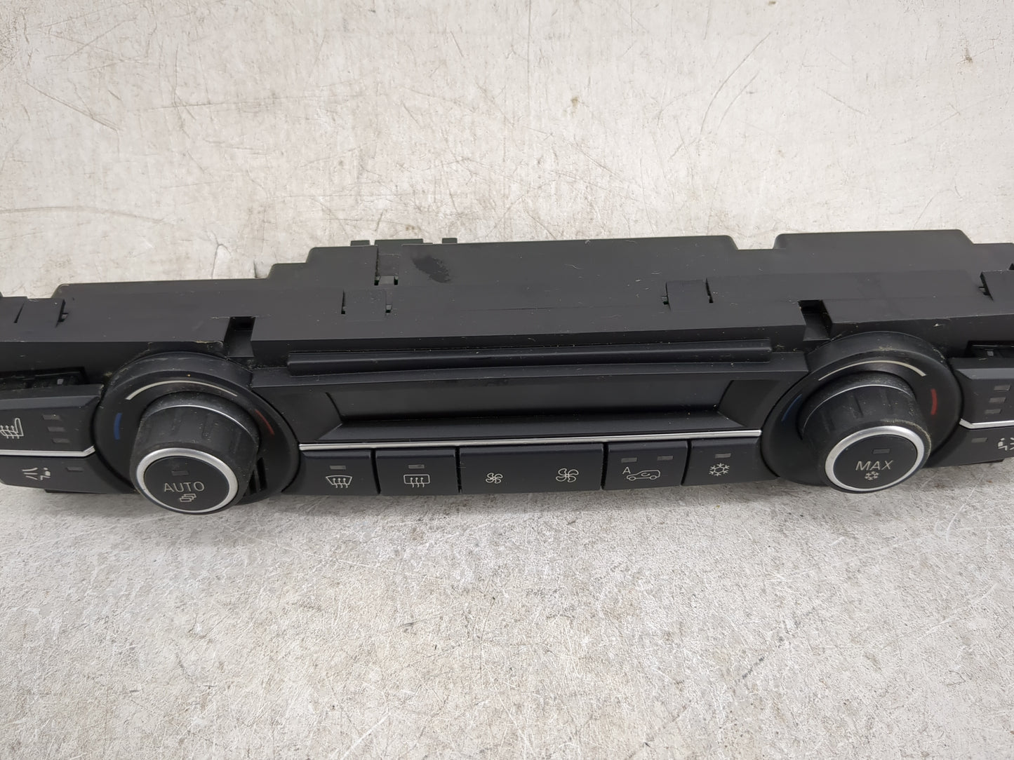 2007-2013 Bmw X5 Climate Control Module Temperature AC/Heater Replacement P/N:9 279 654-01 Fits OEM Used Auto Parts - Oemuse