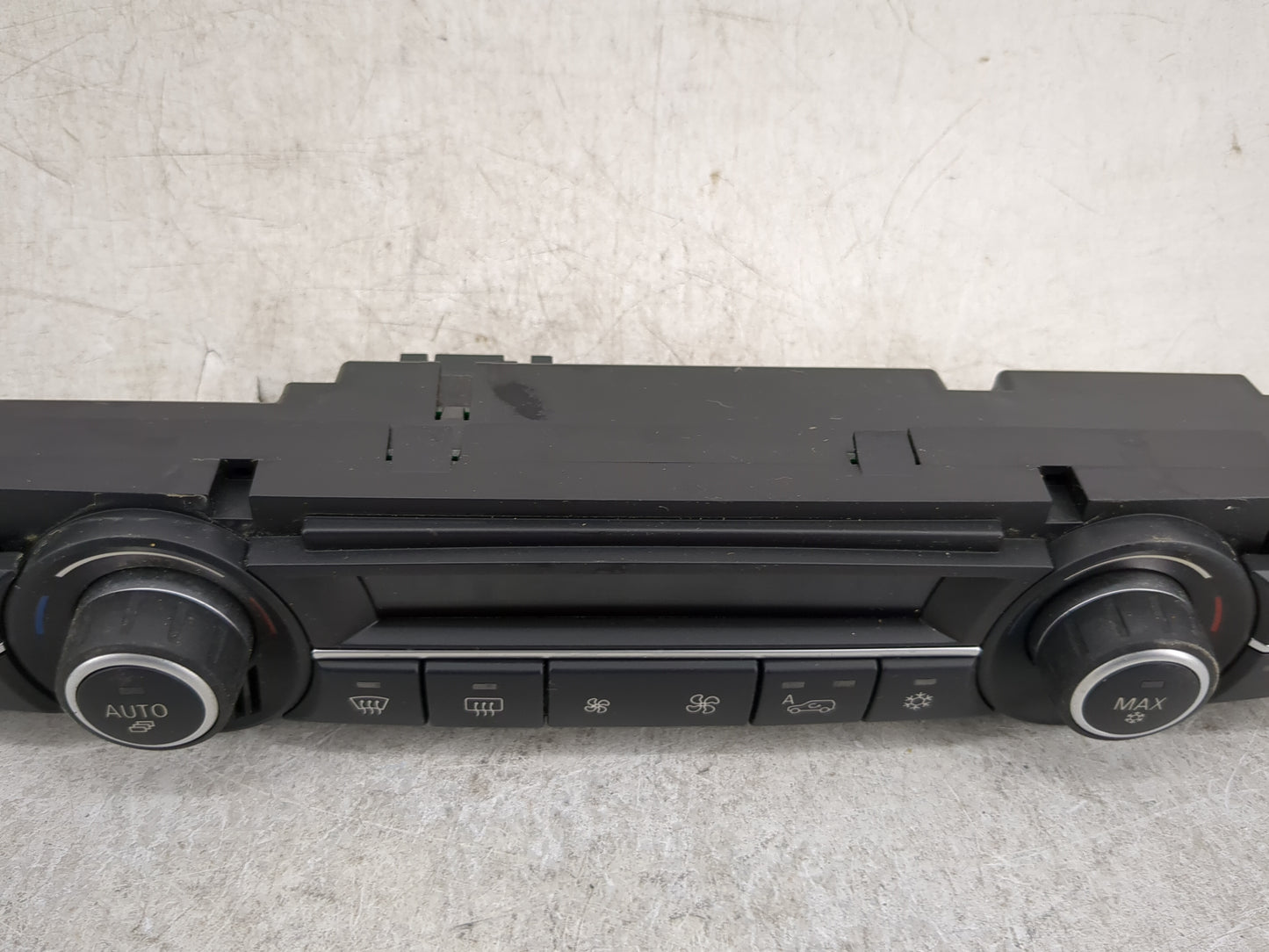 2007-2013 Bmw X5 Climate Control Module Temperature AC/Heater Replacement P/N:9 279 654-01 Fits OEM Used Auto Parts - Oemuse