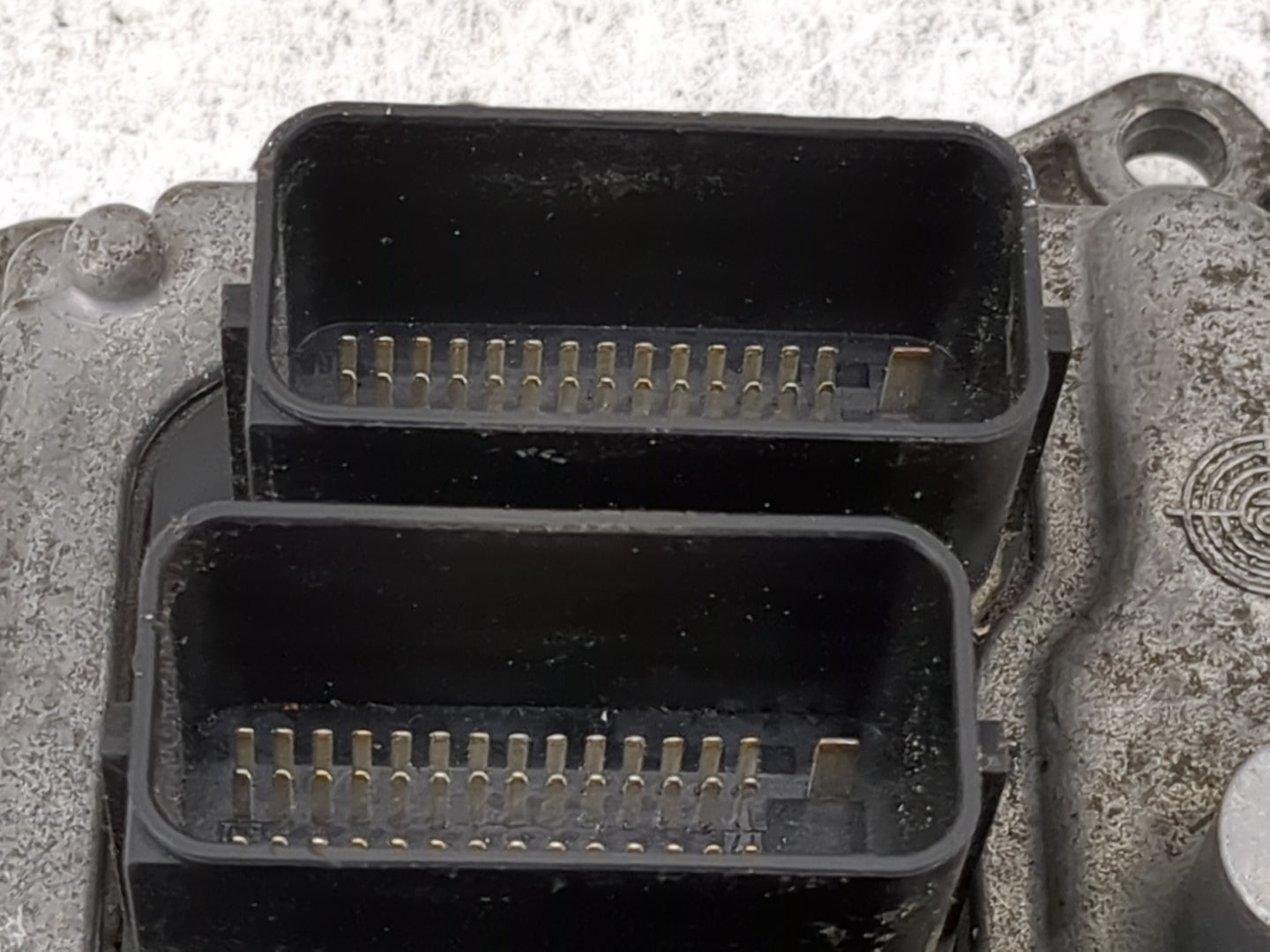 2013 Bmw X5 PCM Engine Control Computer ECU ECM PCU OEM P/N:0261S00439 7645694-01, 170049421 Fits Fits 2012 2014 OEM Used Au