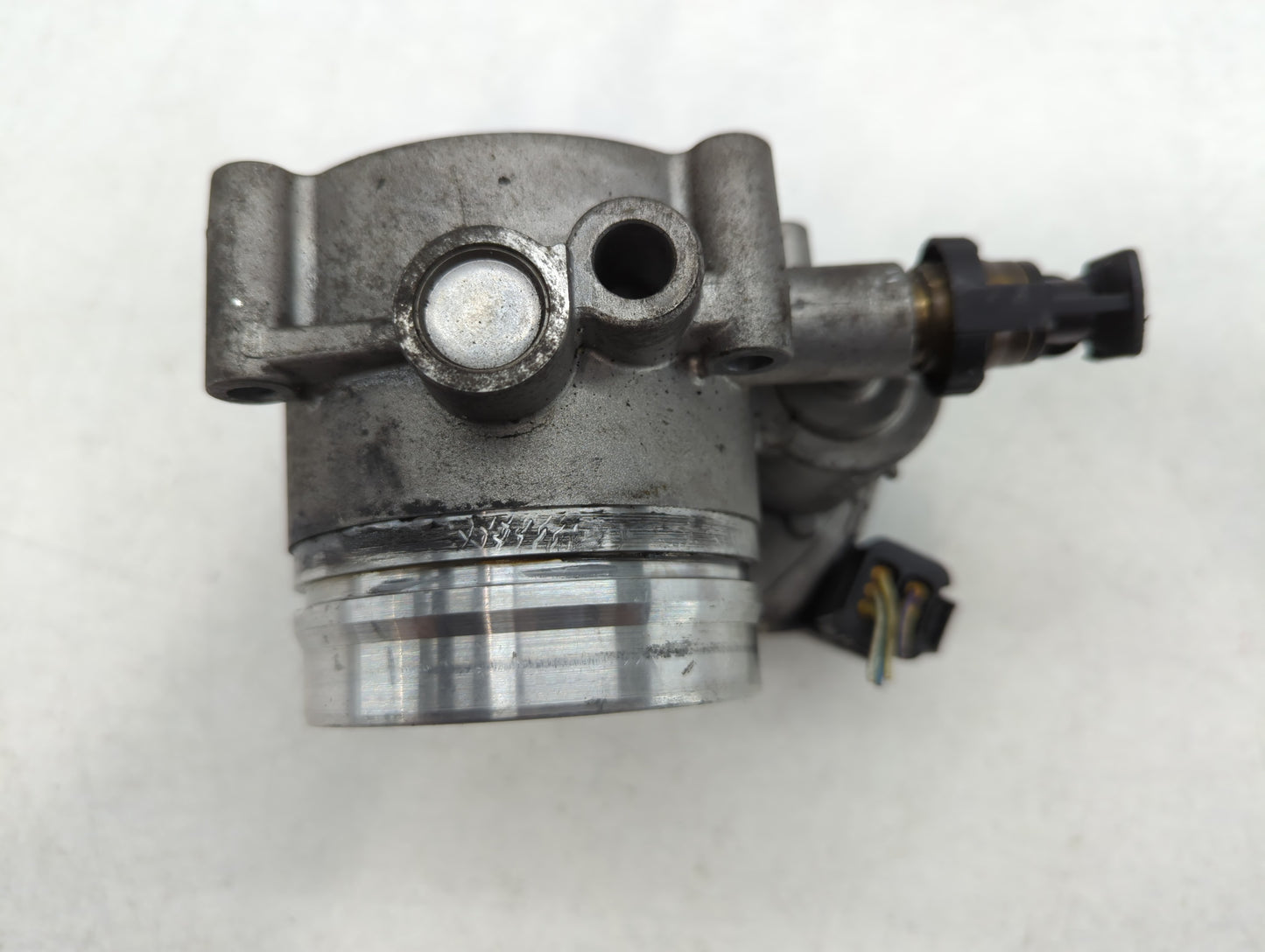 2011-2018 Bmw X5 Throttle Body P/N:1354 7597871-01 Fits Fits 2010 2011 2012 2013 2014 2015 2016 2017 2018 2019 2020 OEM Used
