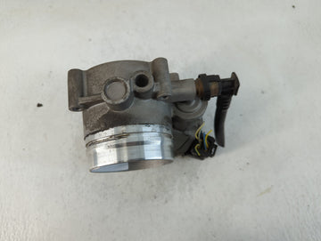 2011-2018 Bmw X5 Throttle Body P/N:1354 7597871-01 A2C53356724 Fits Fits 2010 2011 2012 2013 2014 2015 2016 2017 2018 2019 2020 OEM Used Auto Parts