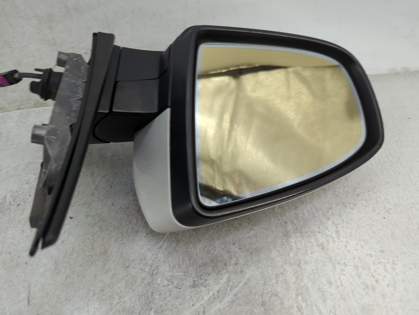 2010-2014 Bmw X6 Driver Side View Mirror - Left Door Mirror OEM Used - Oemusedautoparts1.com