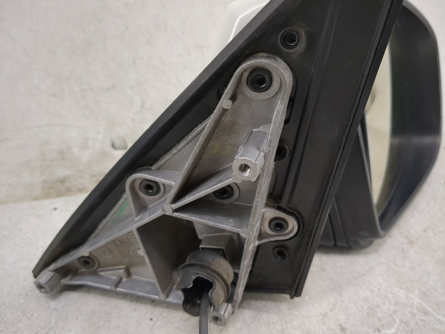 2010-2014 Bmw X6 Passenger Side View Mirror - Right Door Mirror OEM Used - Oemusedautoparts1.com