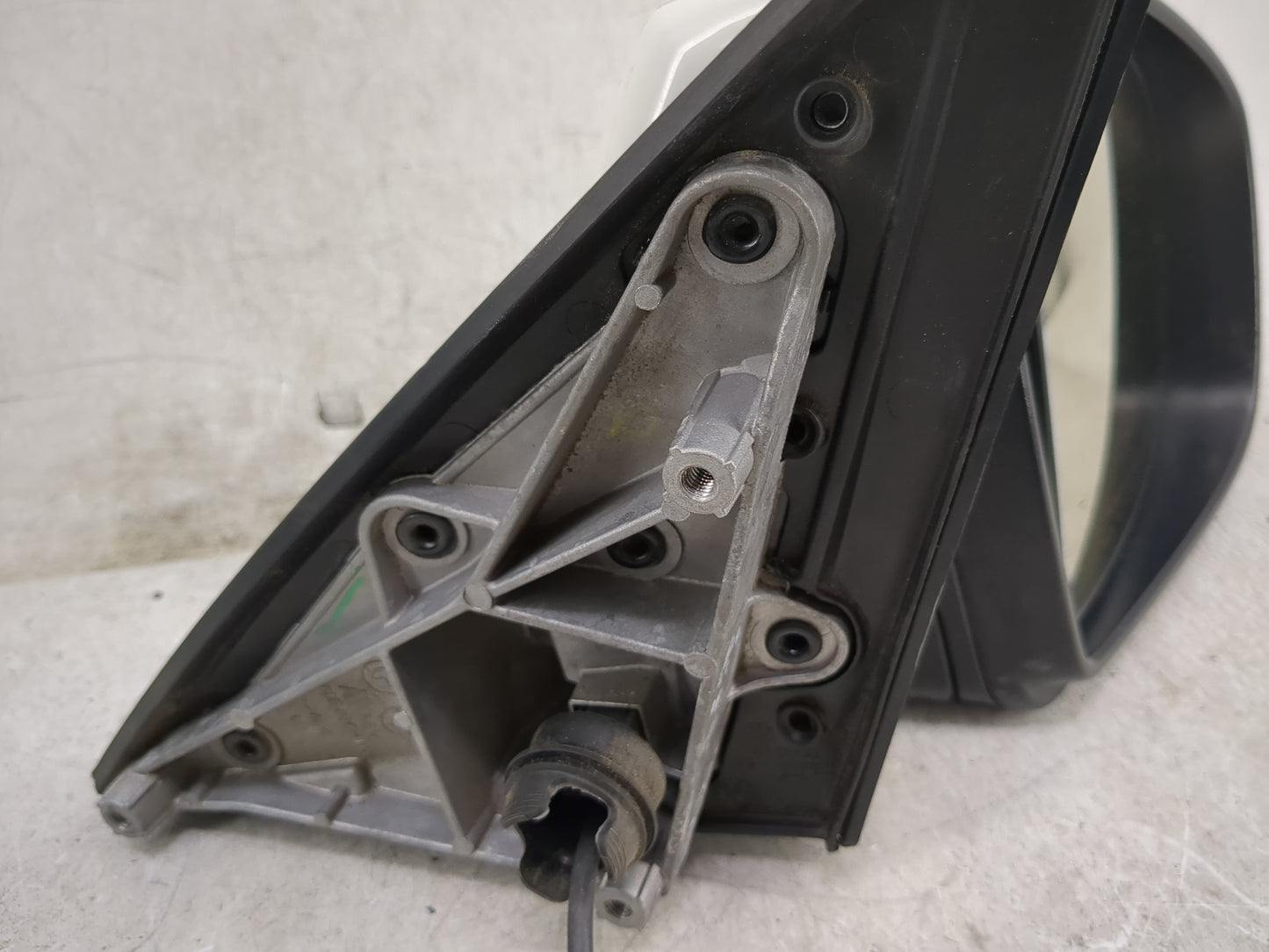 2010-2014 Bmw X6 Passenger Side View Mirror - Right Door Mirror OEM Used - Oemusedautoparts1.com