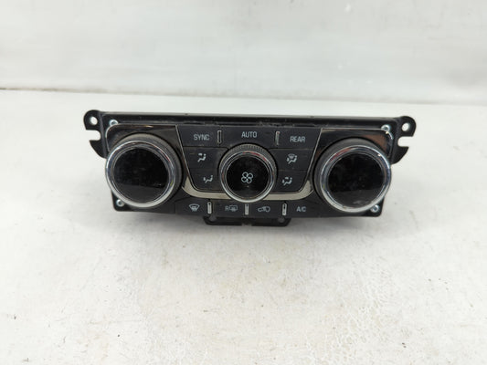 2013 Buick Enclave Climate Control Module Temperature AC/Heater Replacement P/N:23140662 Fits OEM Used Auto Parts - Oemuseda