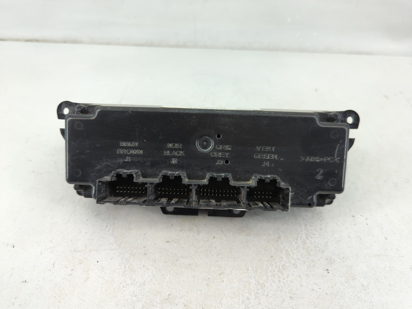 2013 Buick Enclave Climate Control Module Temperature AC/Heater Replacement P/N:23140662 Fits OEM Used Auto Parts - Oemuseda