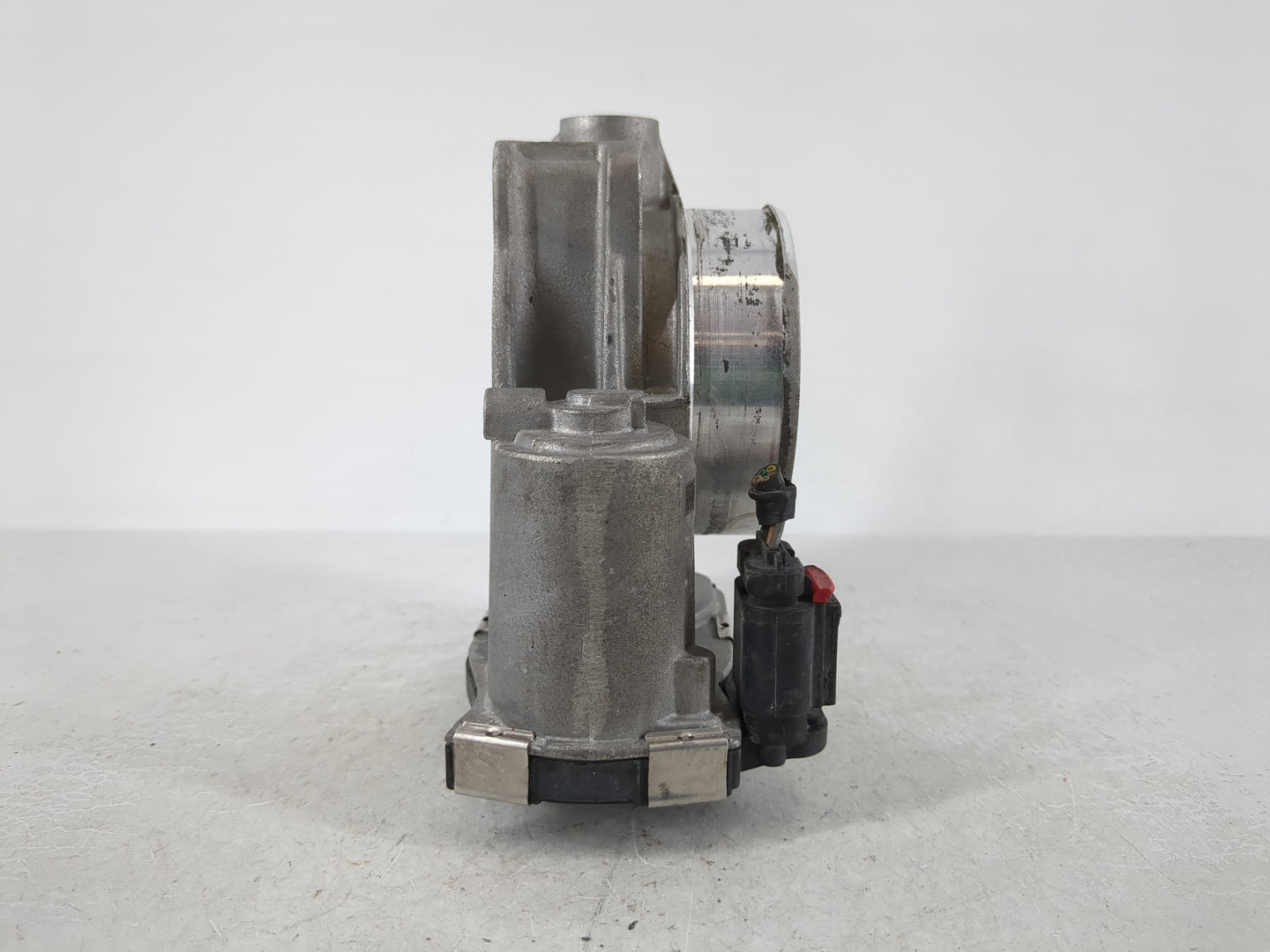 2012-2020 Buick Enclave Throttle Body P/N:12670981AA Fits Fits 2012 2013 2014 2015 2016 2017 2018 2019 2020 2021 2022 OEM Us