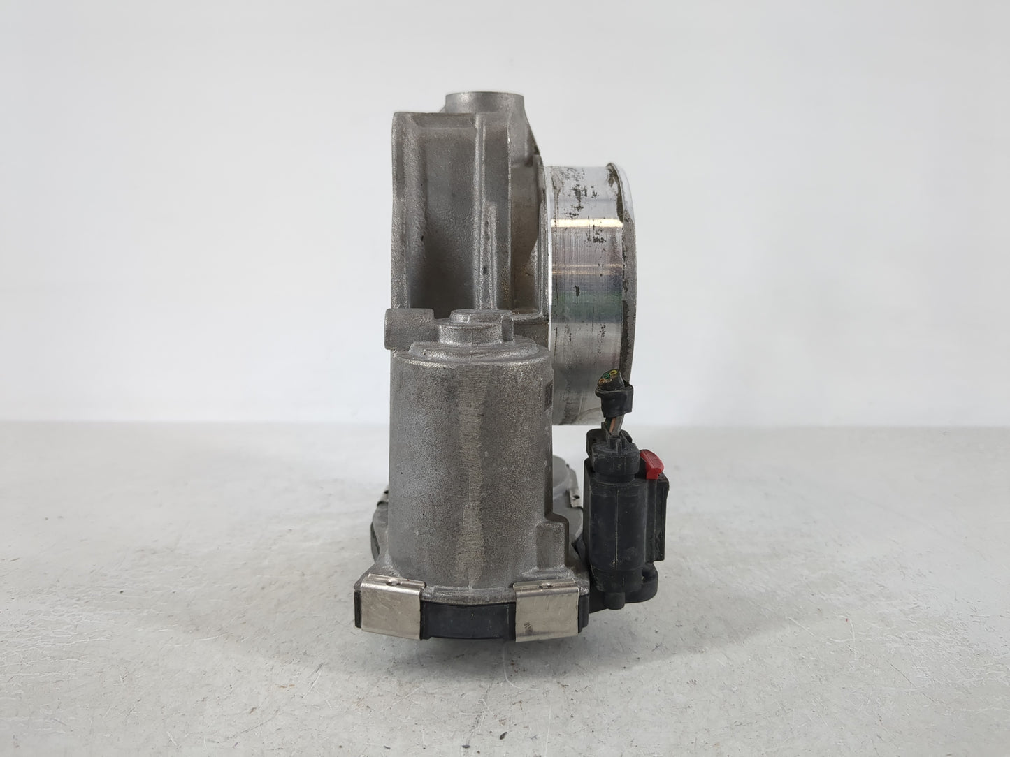 2012-2020 Buick Enclave Throttle Body P/N:12670981AA Fits Fits 2012 2013 2014 2015 2016 2017 2018 2019 2020 2021 2022 OEM Us