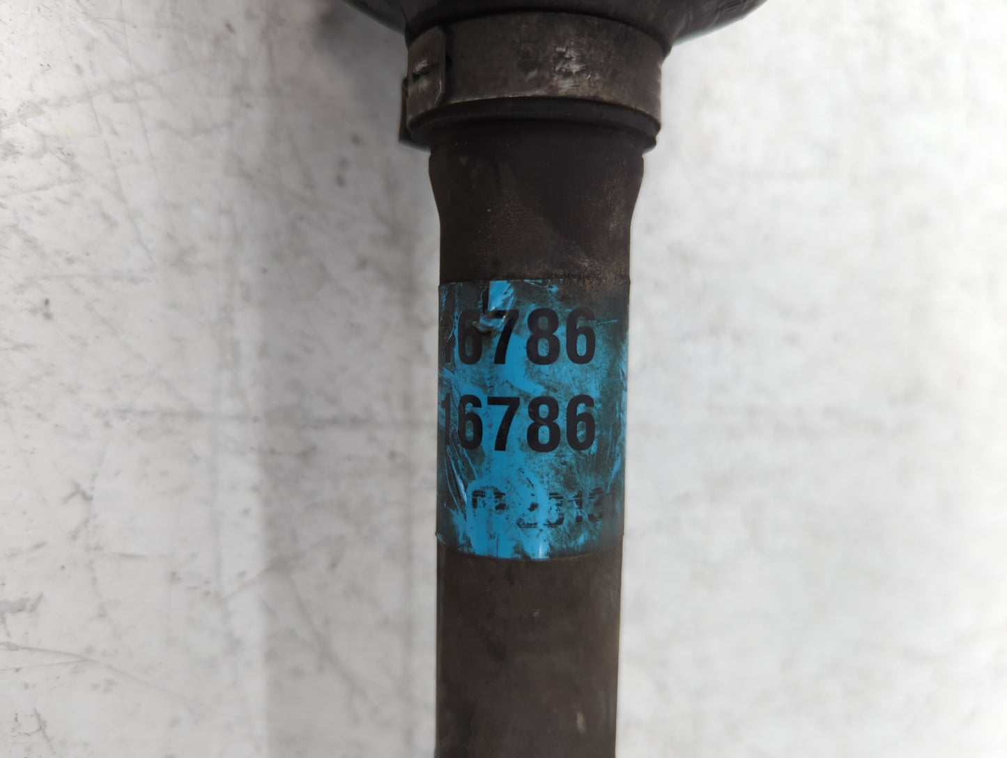 2008-2017 Buick Enclave Axle Shaft Front Driver Cv C/v - Oemusedautoparts1.com