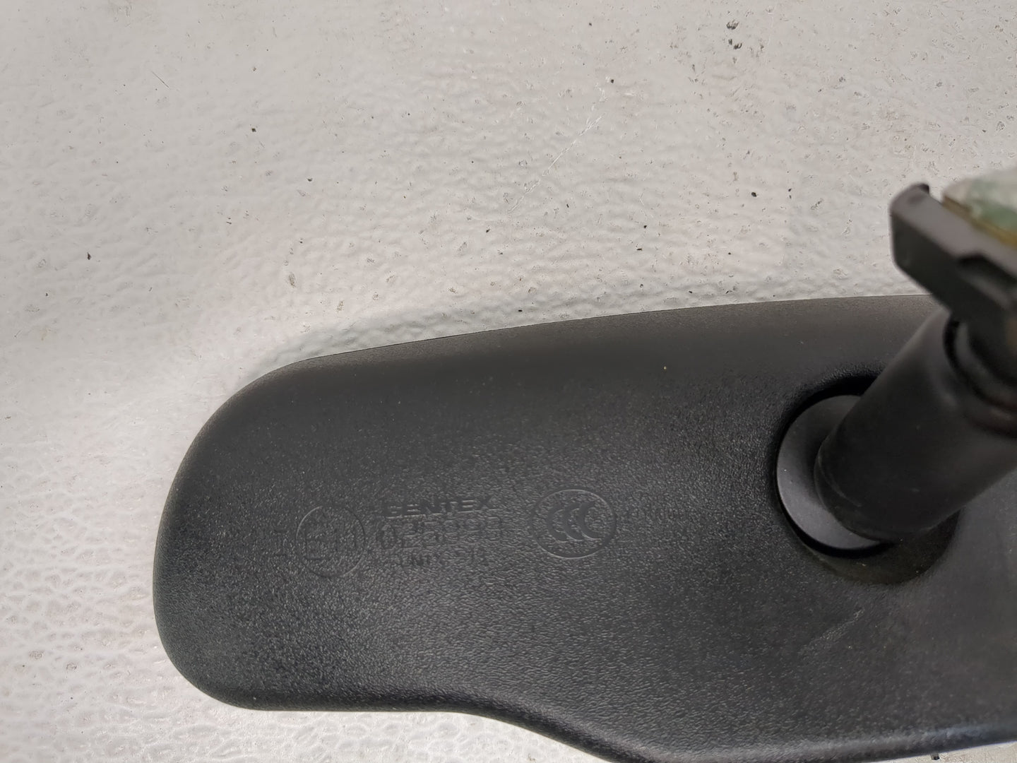2009-2017 Buick Enclave Interior Rear View Mirror Replacement OEM Fits OEM Used Auto Parts - Oemusedautoparts1.com