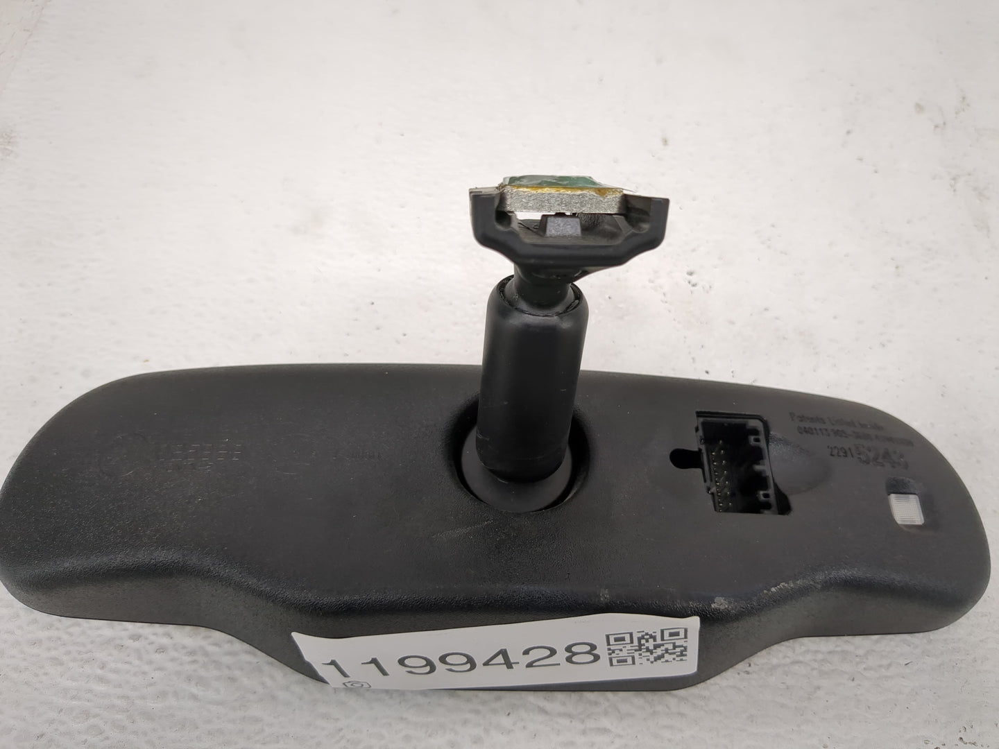 2009-2017 Buick Enclave Interior Rear View Mirror Replacement OEM Fits OEM Used Auto Parts - Oemusedautoparts1.com